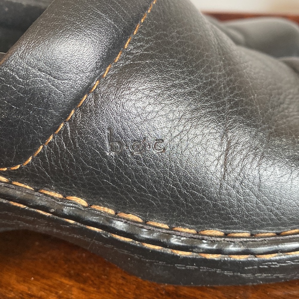 b.o.c. Black Leather Slip On Shoes - Picture 3 of 5